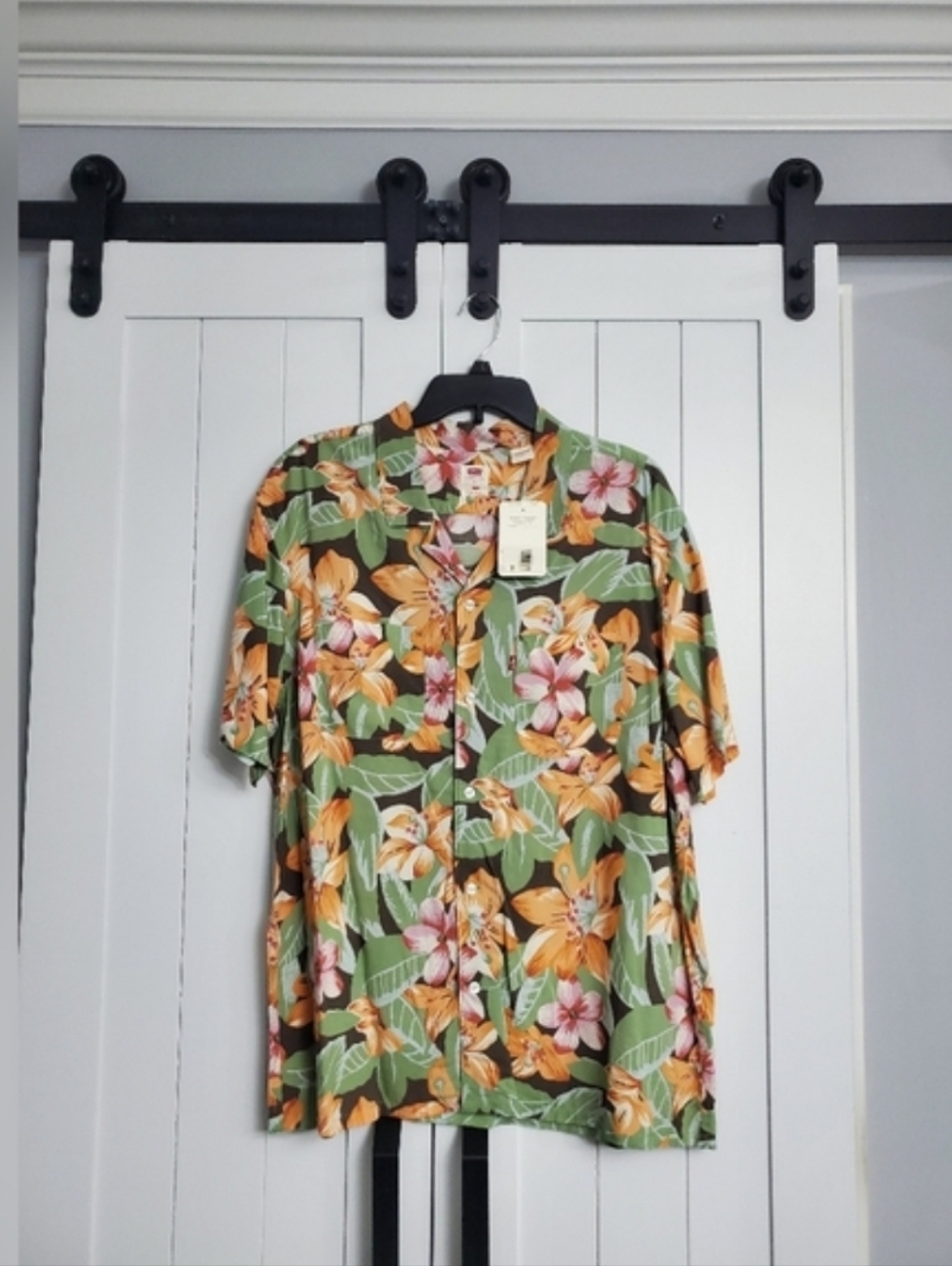 Levi's - S/S Classic Camper - Andromeda Tropical Meteorite. NEW!